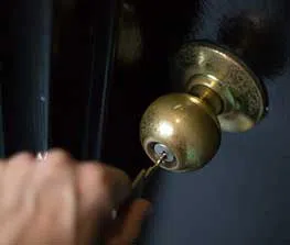 Pantego TX Locksmith Store Pantego, TX 817-809-8625 Pantego TX Locksmith Store Pantego, TX 817-809-8625 - Key-Broke-In-Lock